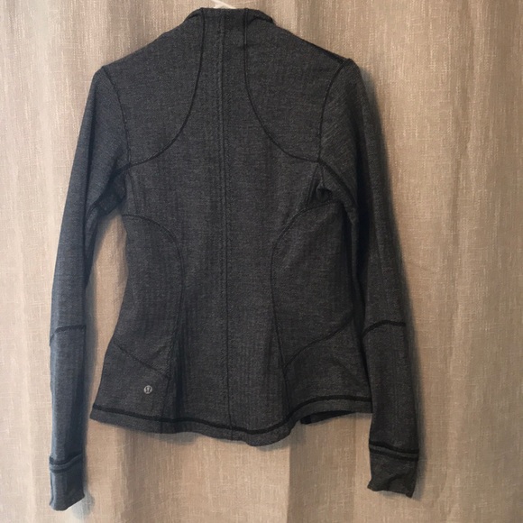 SOLD:Lululemon Zip Up - Picture 3 of 4